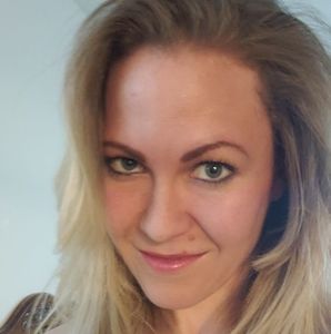 Meet your Posher, Cherie